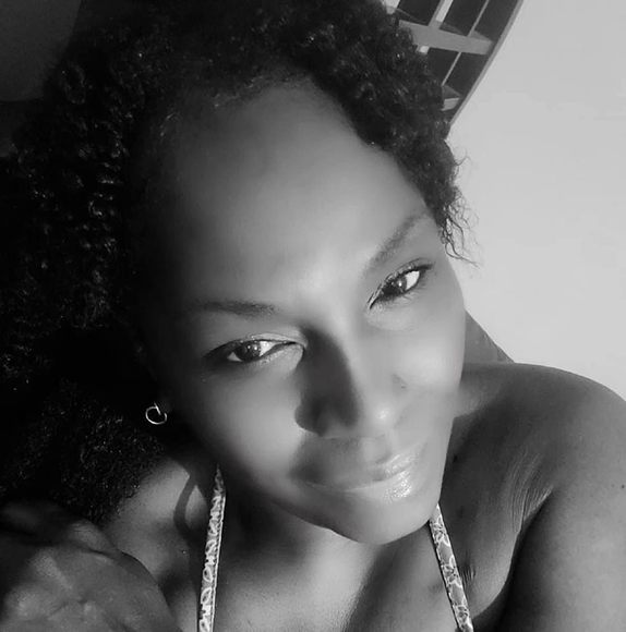 Meet your Posher, Genia - Picture 3 of 3